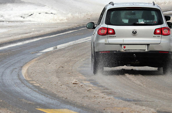 winter road