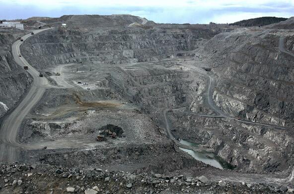 apatite mine