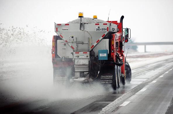 road salt truck